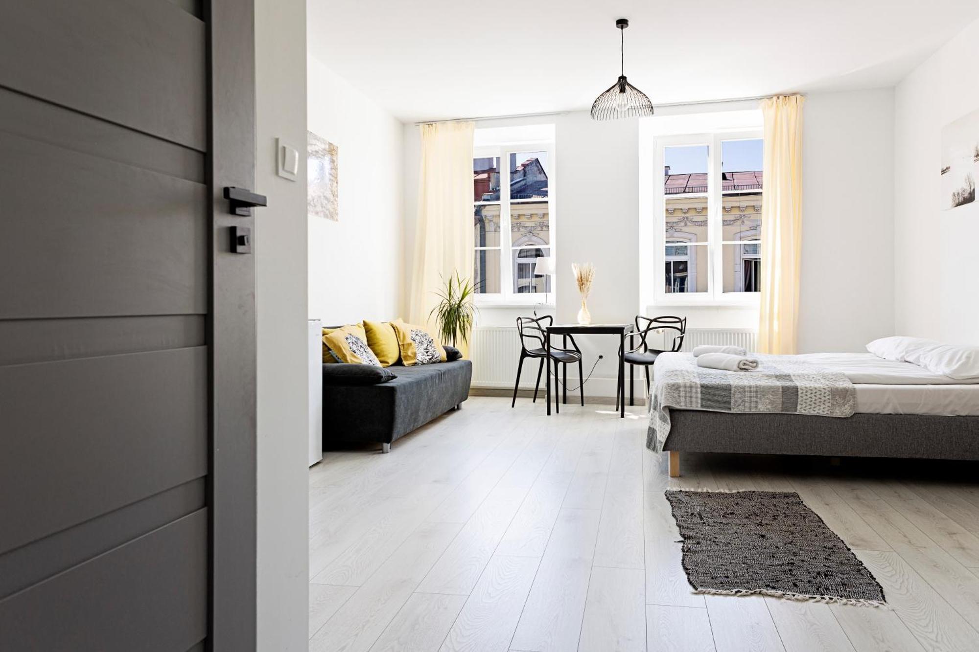 Apartamenty Folk Deluxe Lublin Buitenkant foto